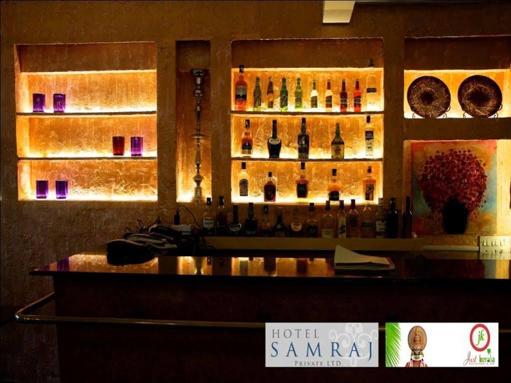 Hotel Samraj Bombaj Exteriér fotografie