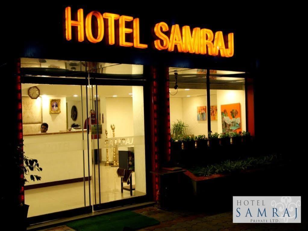 Hotel Samraj Bombaj Exteriér fotografie